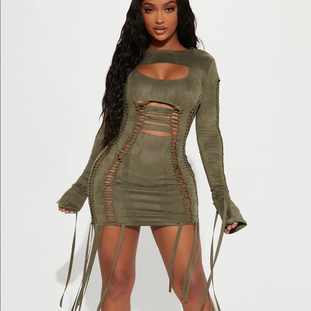 Olive Green Dress 🔥